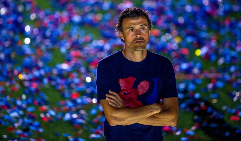 Illustration for article titled Barcelona Fans Are Losing Their Minds Again